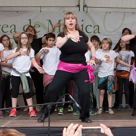 img_zumba_family